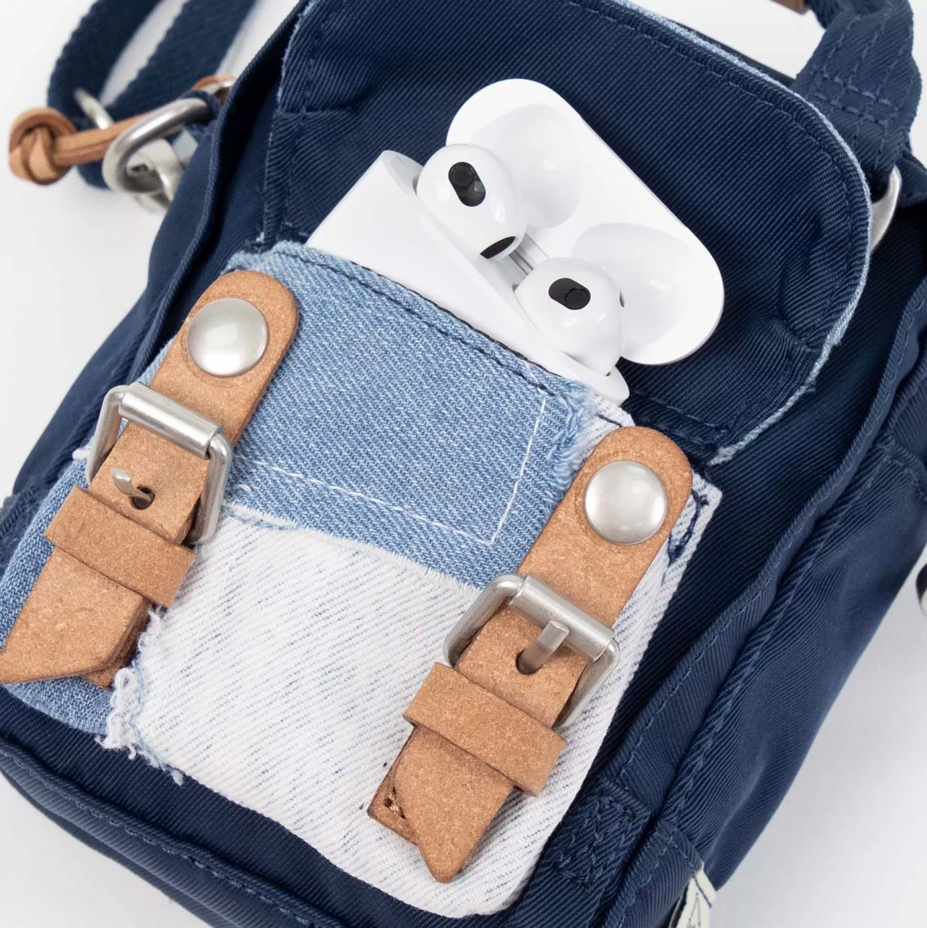 Sale Doughnut Macaroon Tiny X Midwest Vintage Series Crossbody Bag Navy
